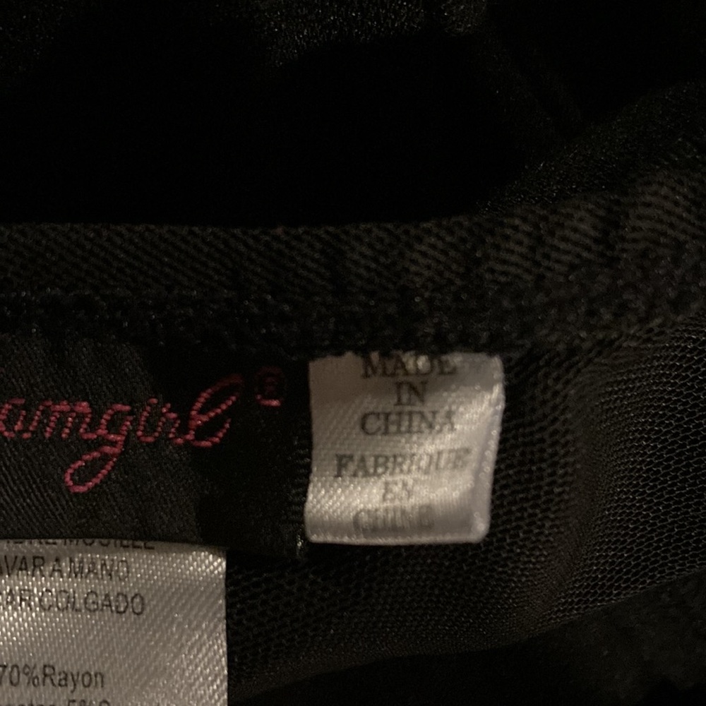 MY LITTLE BLACK DRESS TO BECOME YOURS. WORN ONCE ON MY HONEYMOON - Picture 11 of 11
